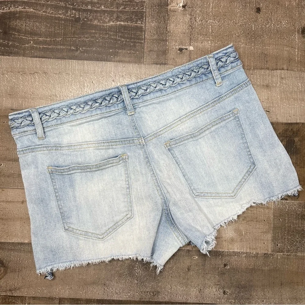 Altar’d State Raw Hem Button Fly Jean Short size 29